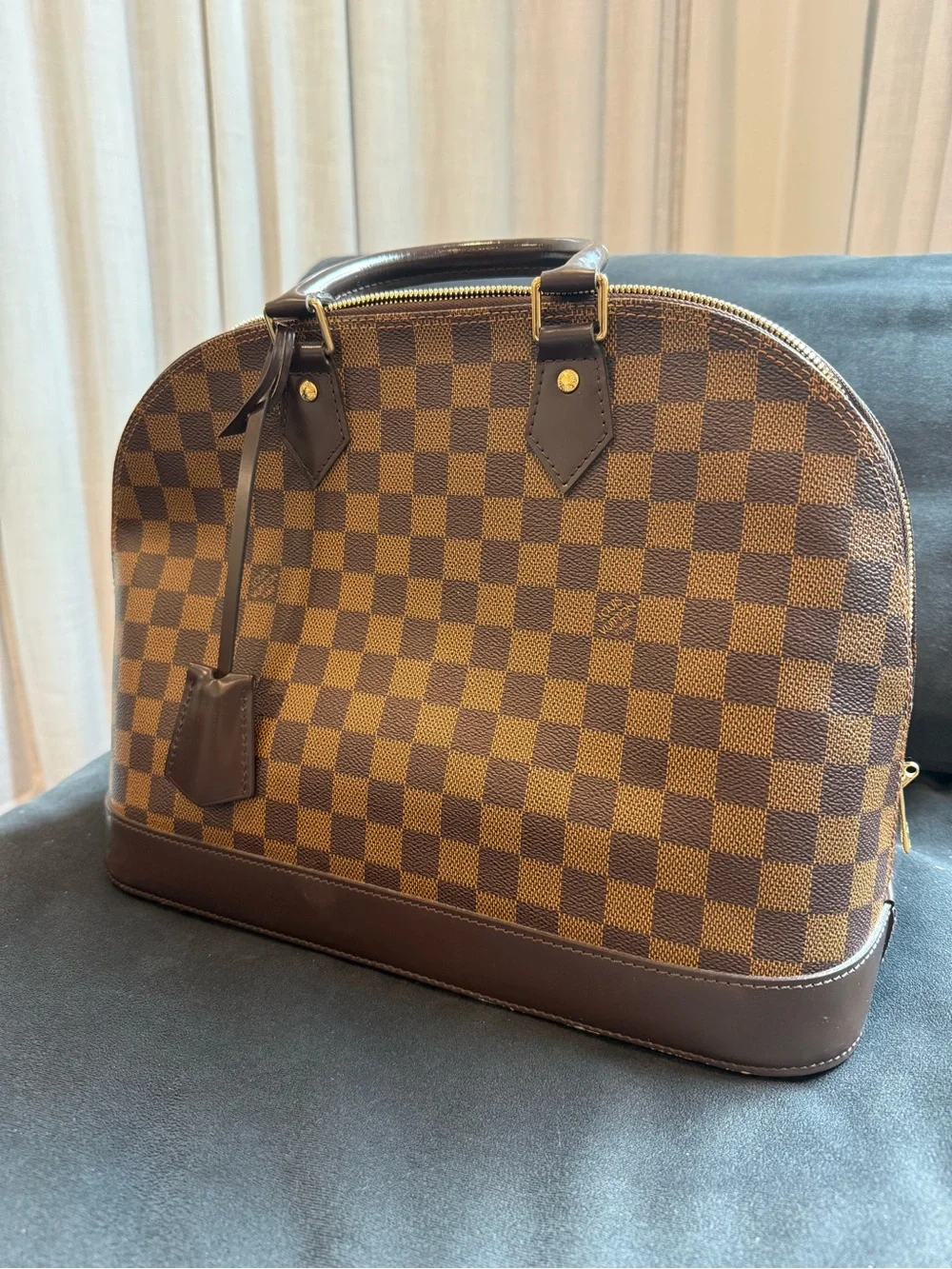 Louis Vuitton Alma PM